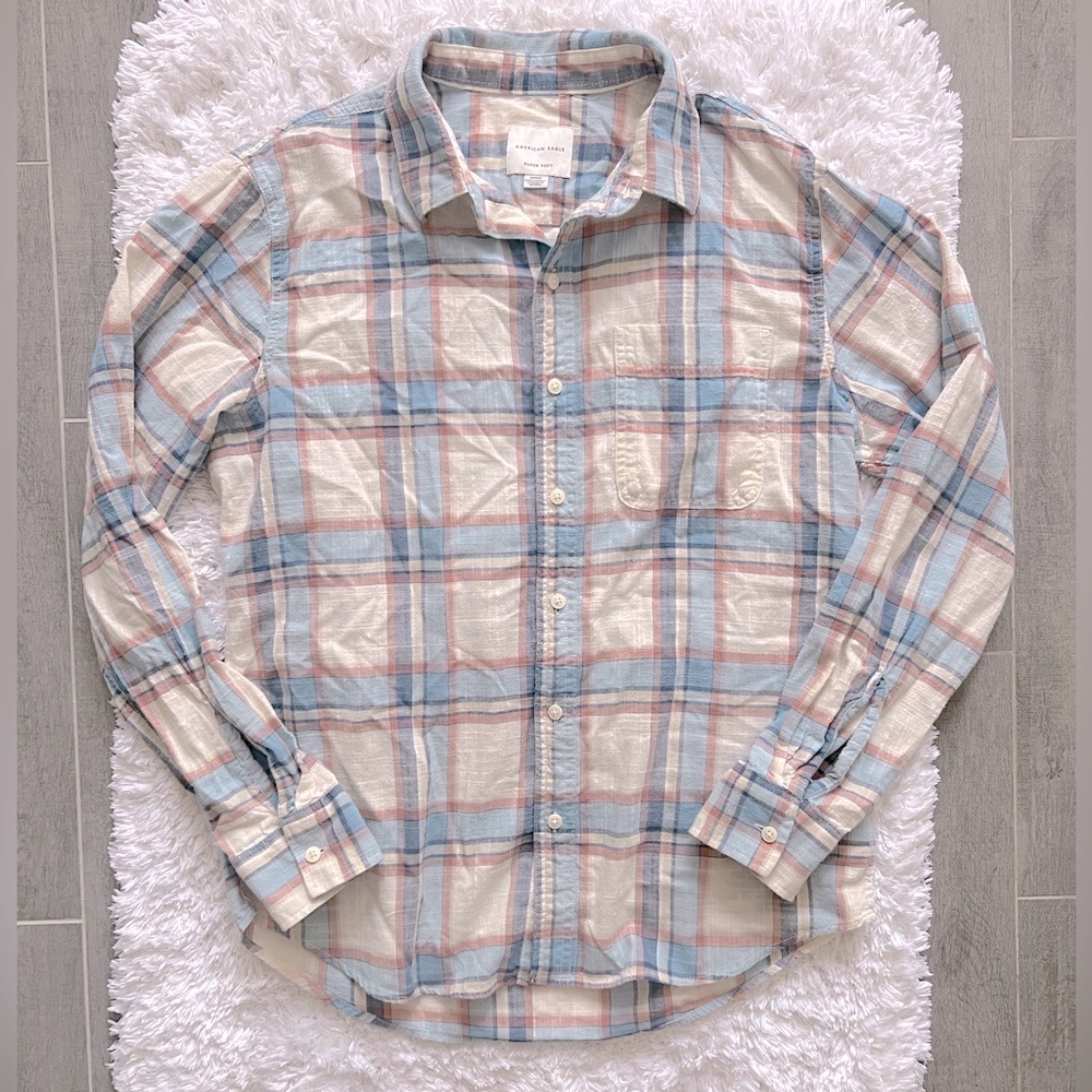 American Eagle Outfitters Casual Plaid Button Down Shirt